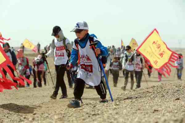 敦煌研學6天5晚，行走沙漠與戈壁